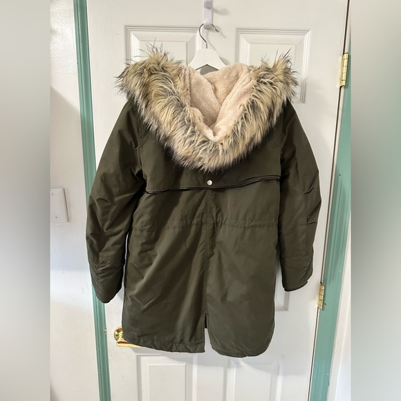 H&M winter jacket - Picture 8 of 9